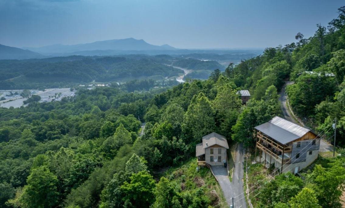 Smoky View With A Twist Villa Pigeon Forge Exterior foto